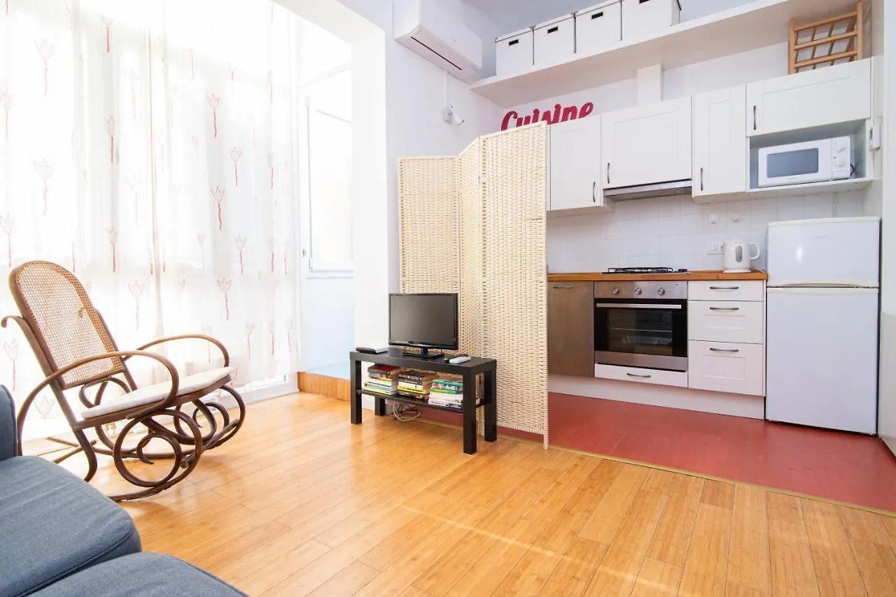Barcelona Cozy Apartment